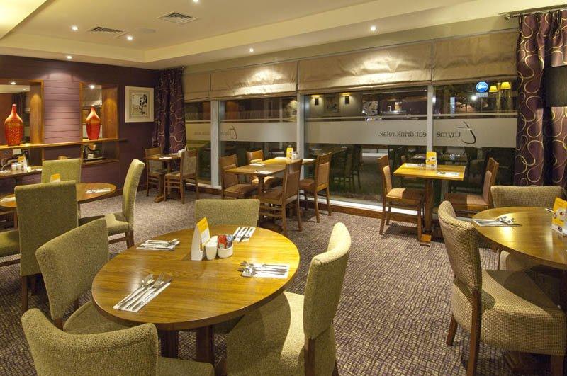 Premier Inn Liverpool John Lennon Airport Speke Exterior photo